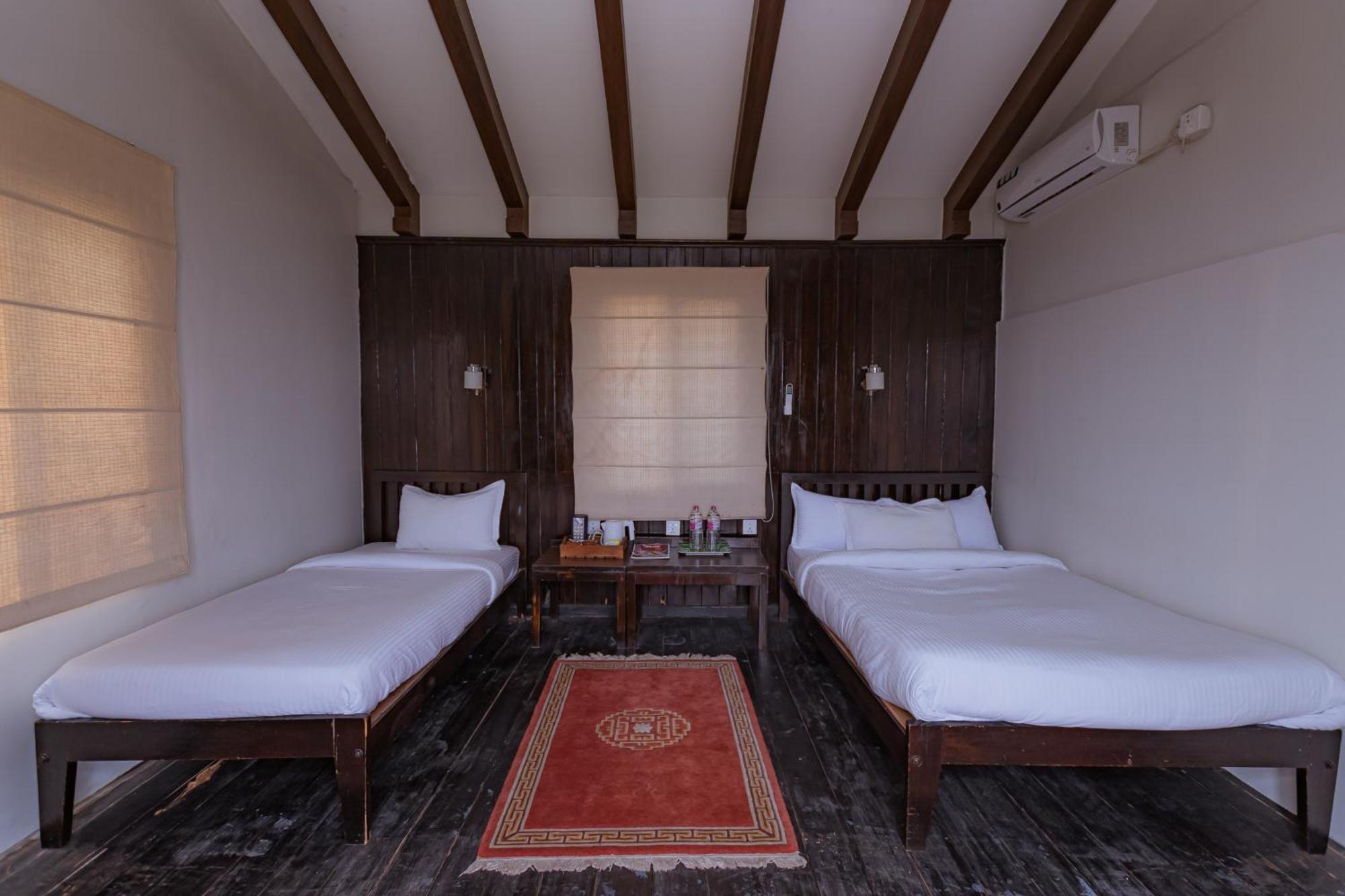 מלון פוקהרה Raniban Retreat מראה חיצוני תמונה